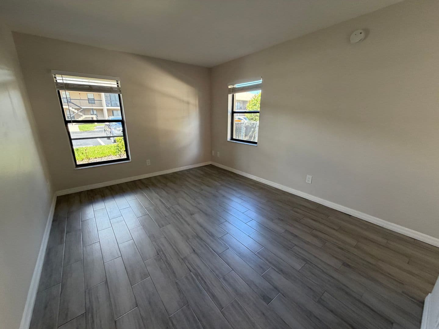 Fort Myers Condo: 5307 Summerlin Rd.