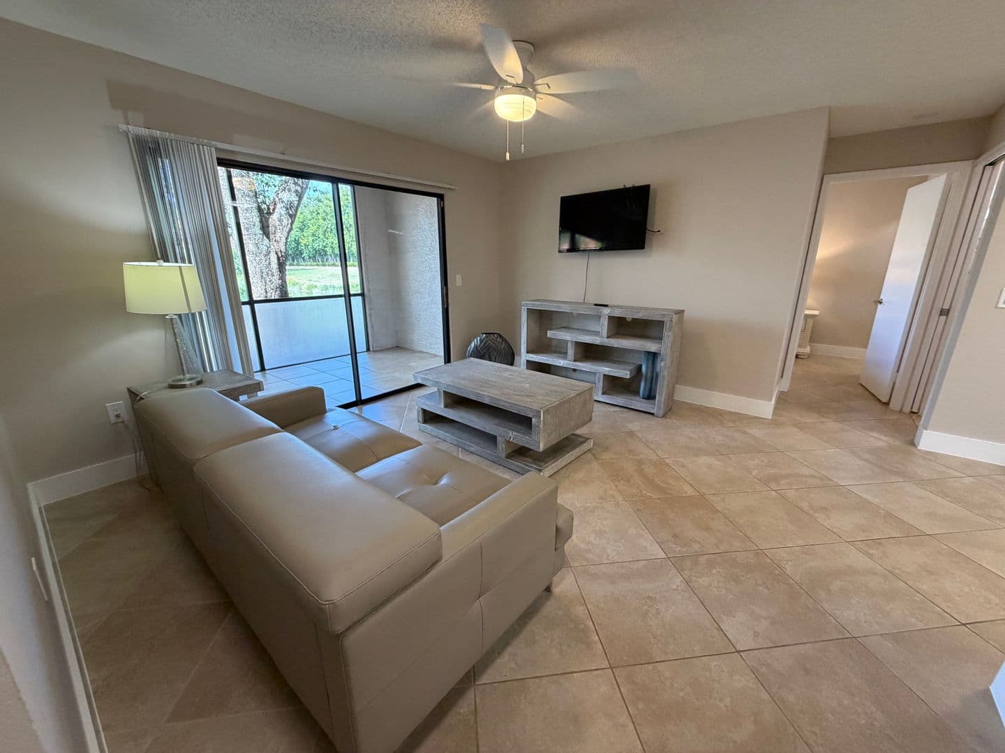 Naples Condo: 2094 Arbour Walk Cir.