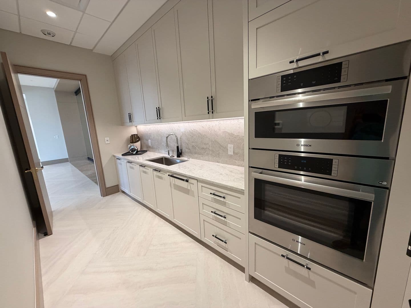 Naples Condo: 6849 Grenadier BLVD