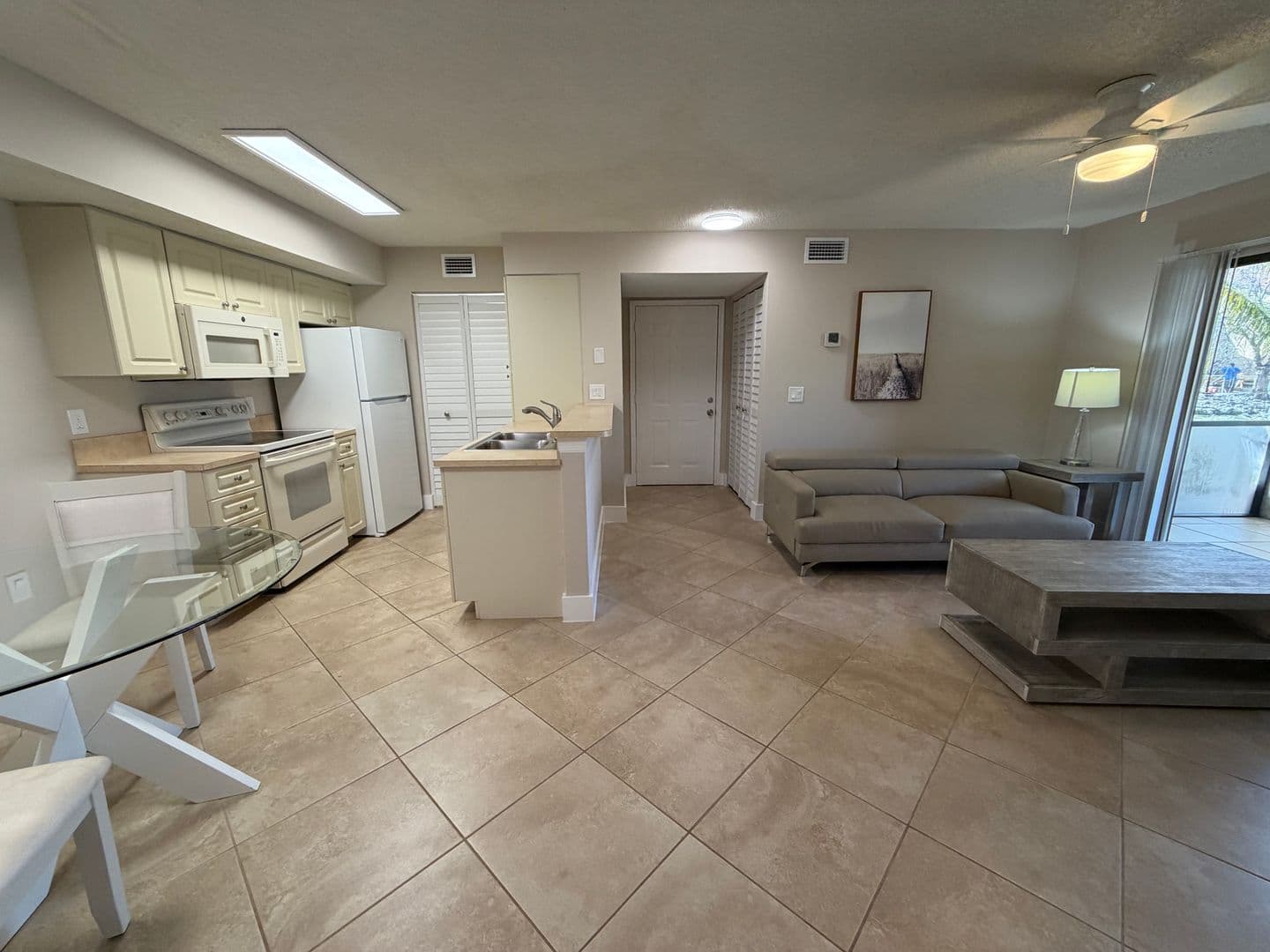 Naples Condo: 2094 Arbour Walk Cir.