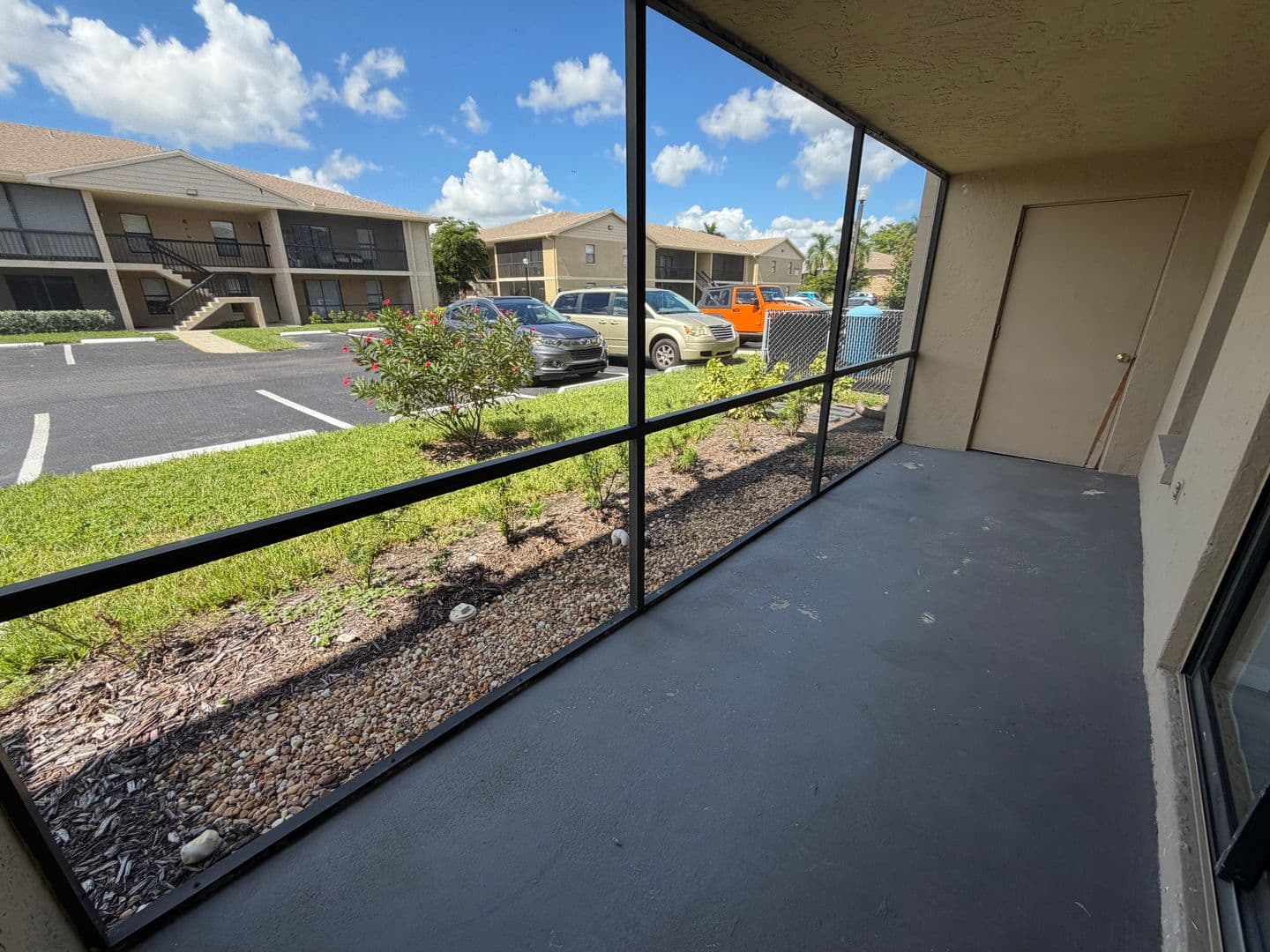 Fort Myers Condo: 5307 Summerlin Rd.