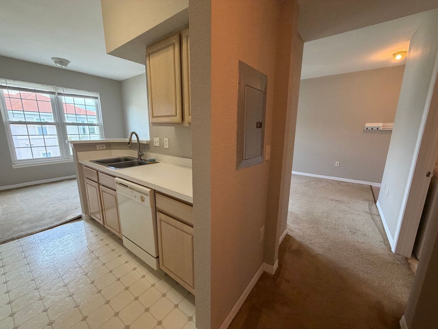 Estero Condo: 23500 Walden Center #309