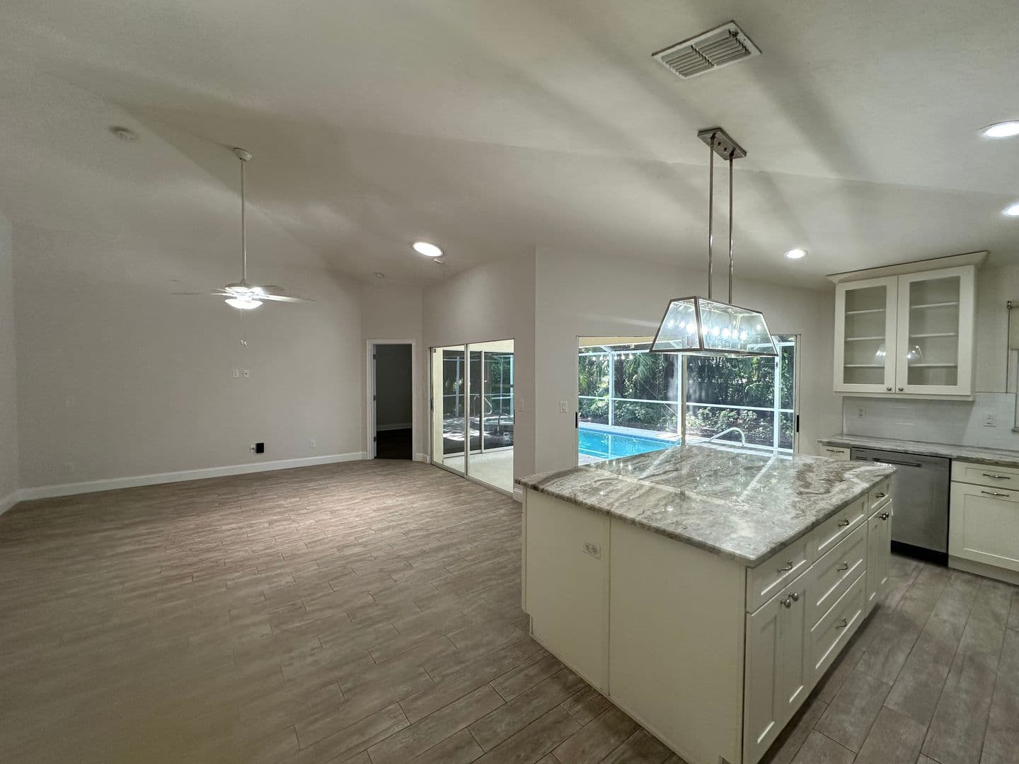 Estero House: 21194 Old Oak Pl