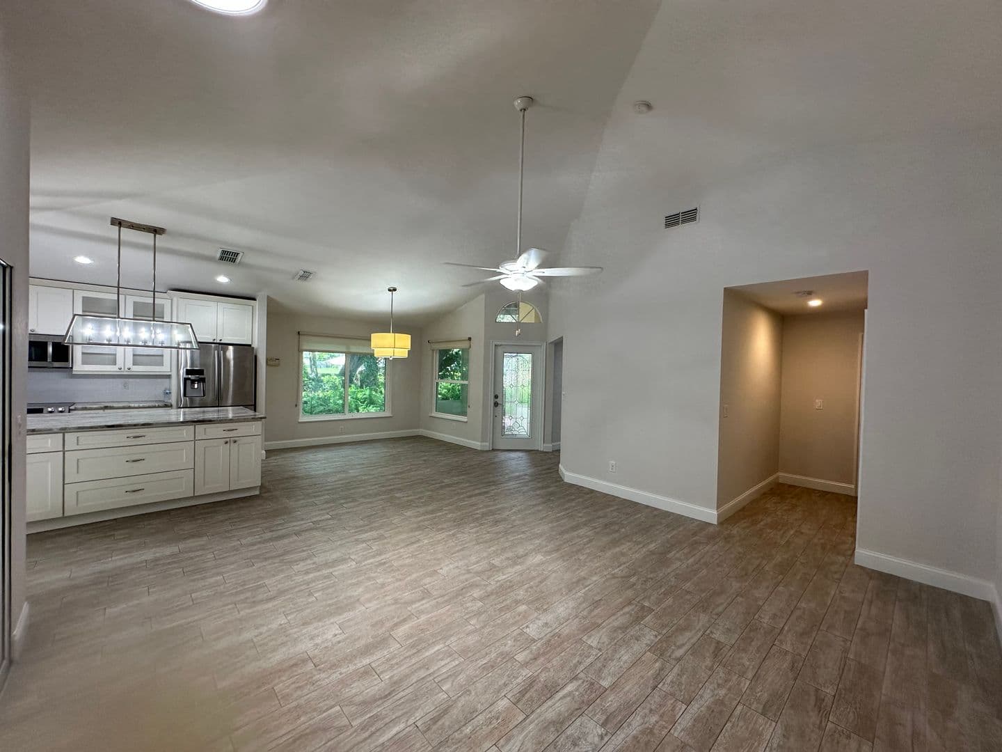 Estero House: 21194 Old Oak Pl