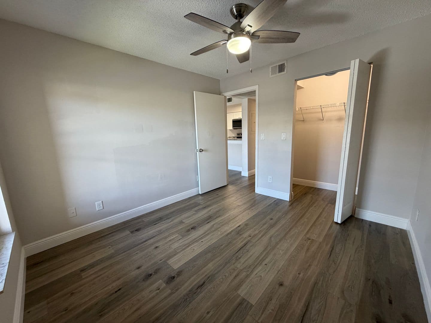 Fort Myers Condo: 5325 Summerlin Rd.