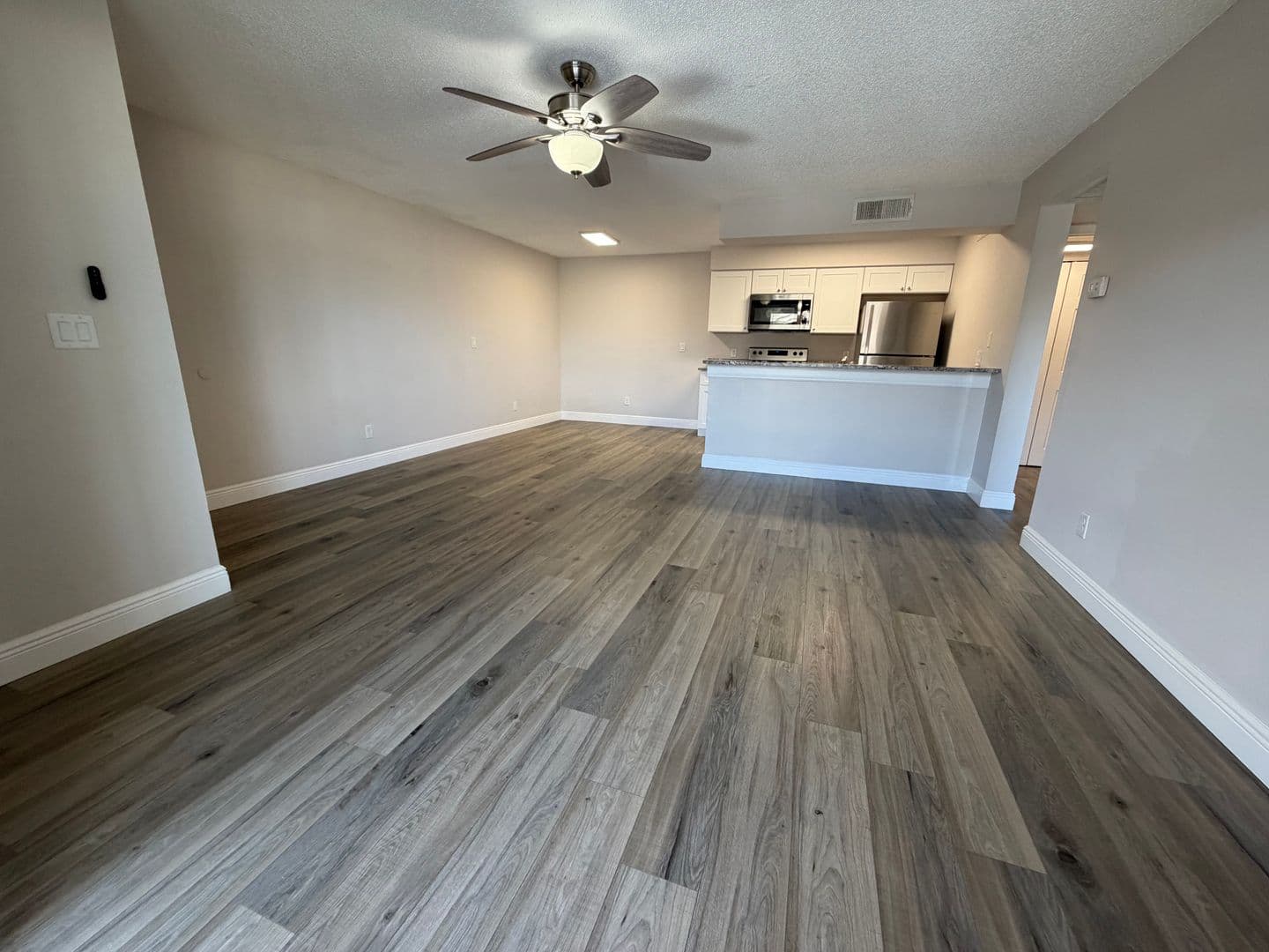 Fort Myers Condo: 5325 Summerlin Rd.
