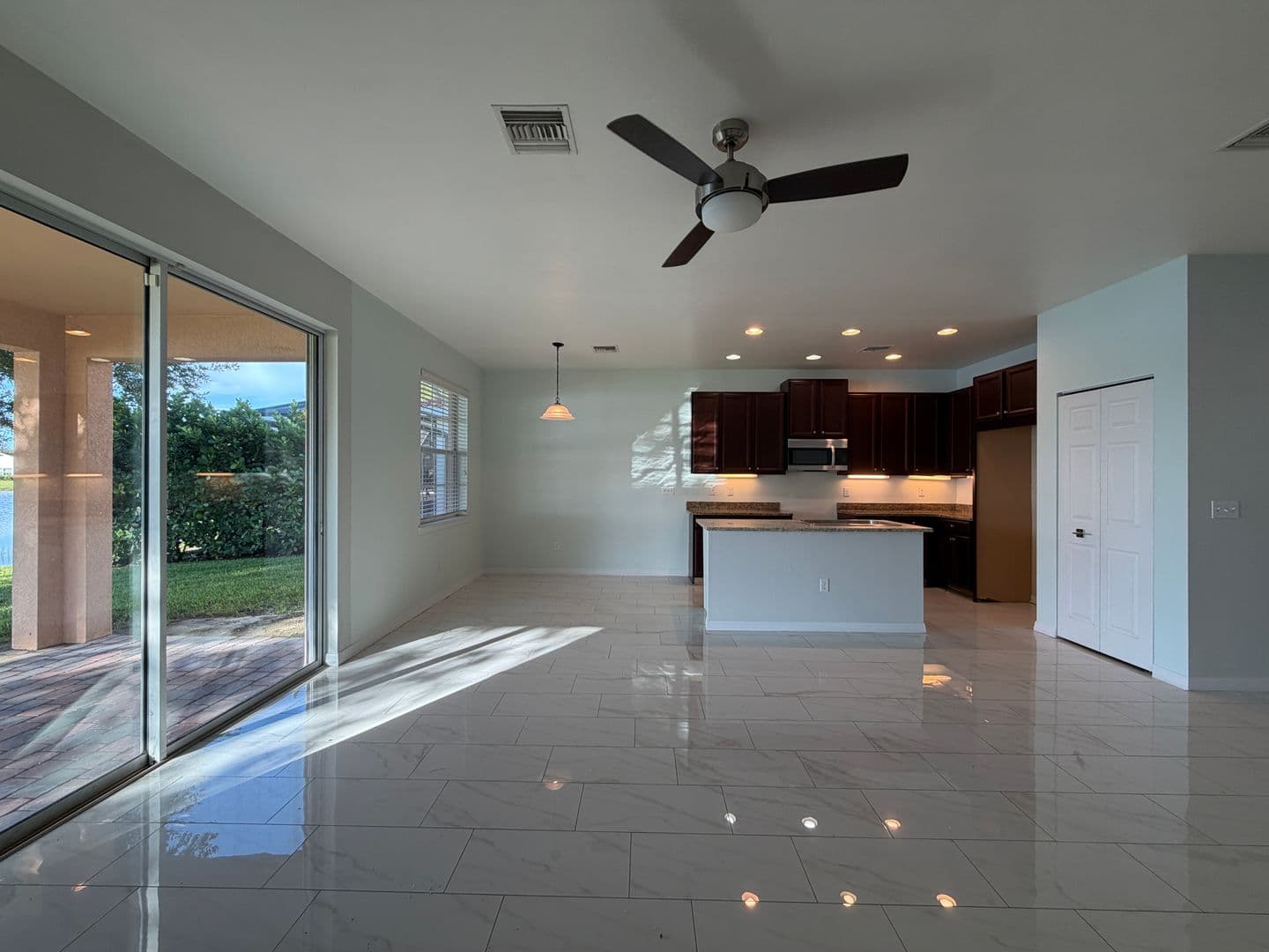 Naples House: 1484 Birdie Dr.