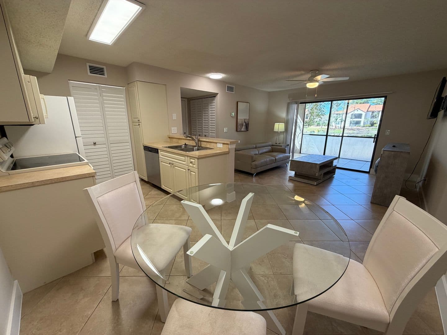 Naples Condo: 2094 Arbour Walk Cir.