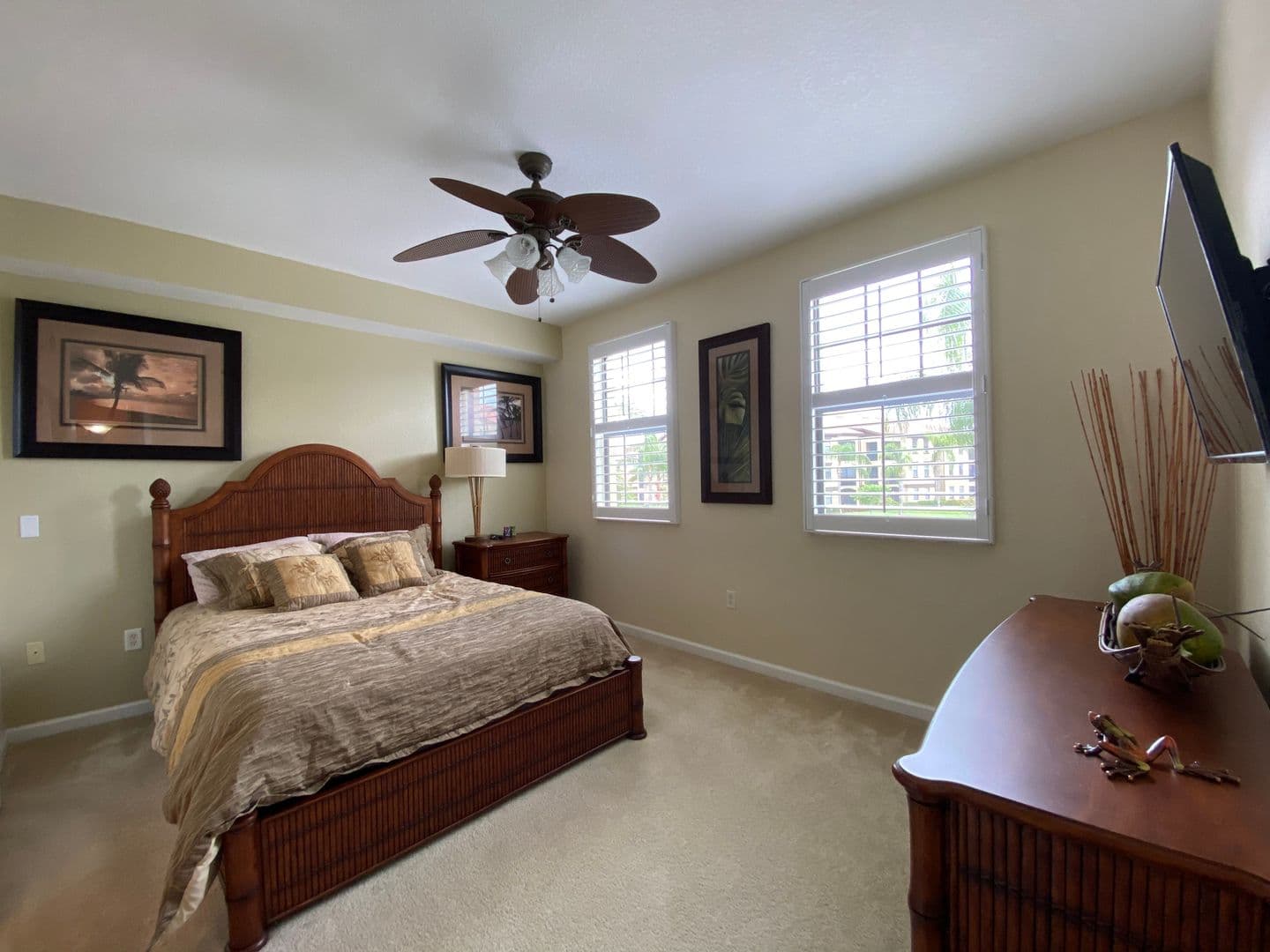 Naples Condo: 12940 Positano Cir #204
