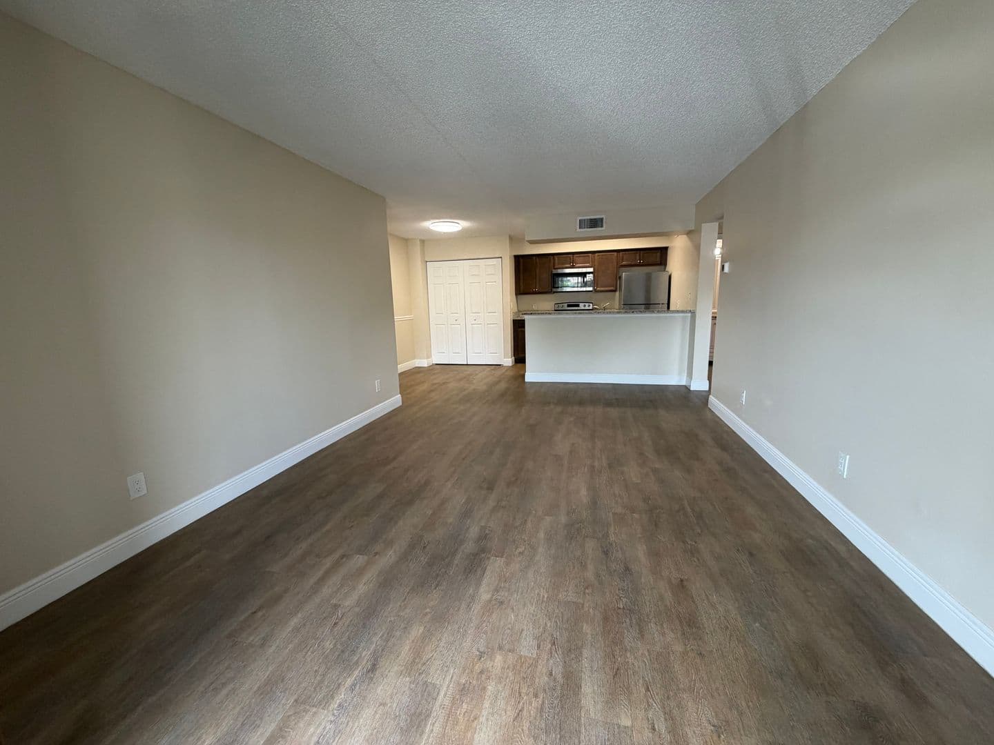 Fort Myers Condo: 5321 Summerlin Rd.