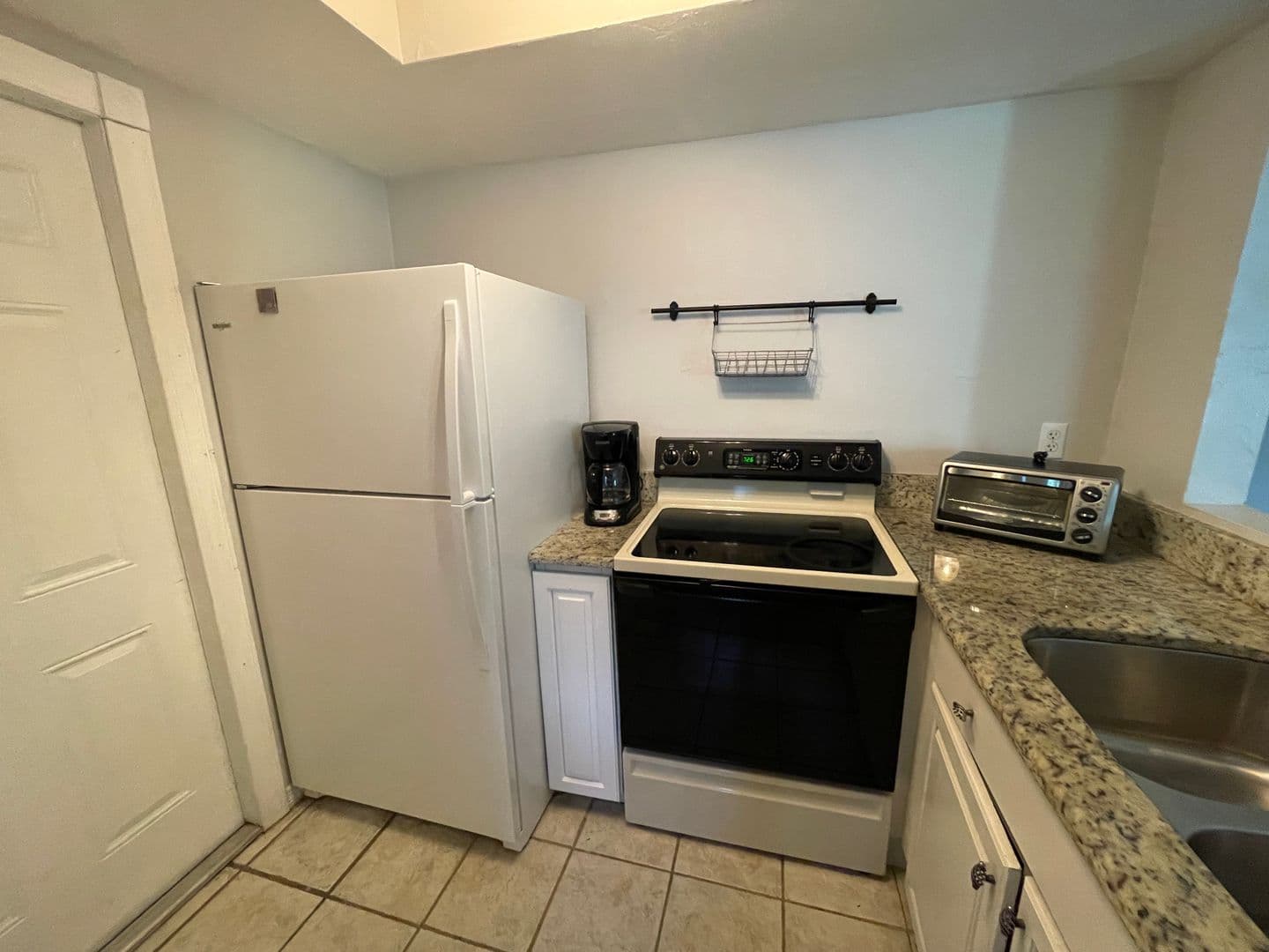 Fort Myers Townhome: 3363 Alouette Cir #2