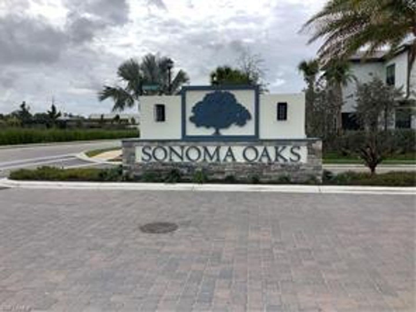 Naples Townhome: 4275 Sonoma Oaks Cir.