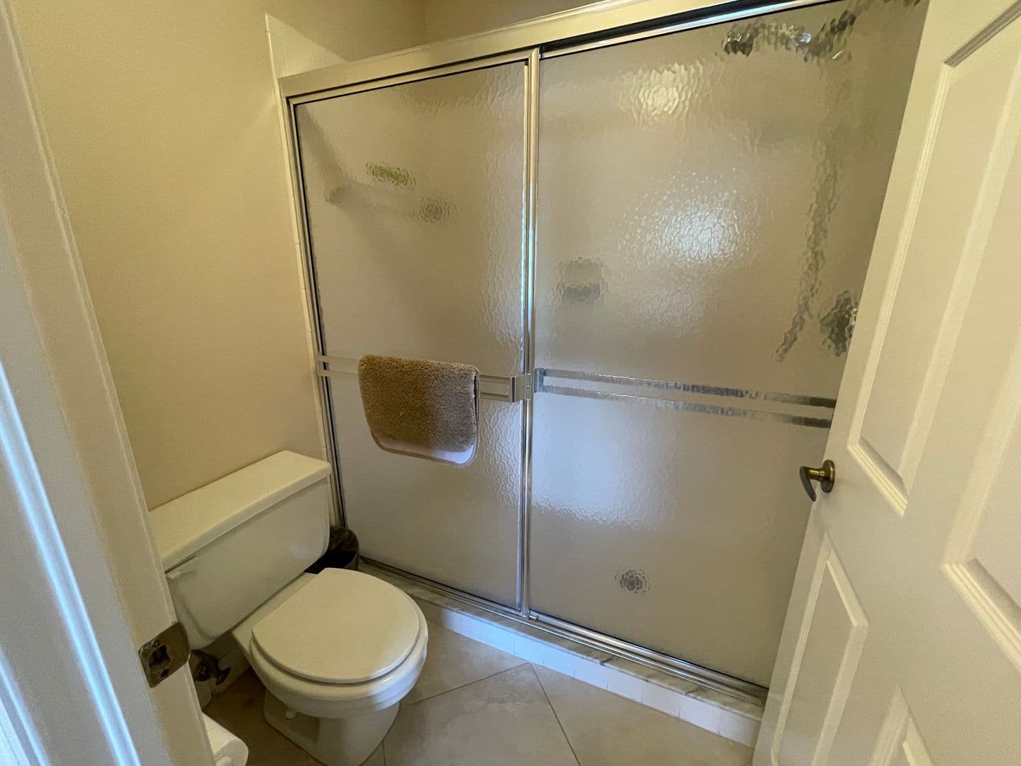 Naples Condo: 440 Wiggins Lake Ct. #201