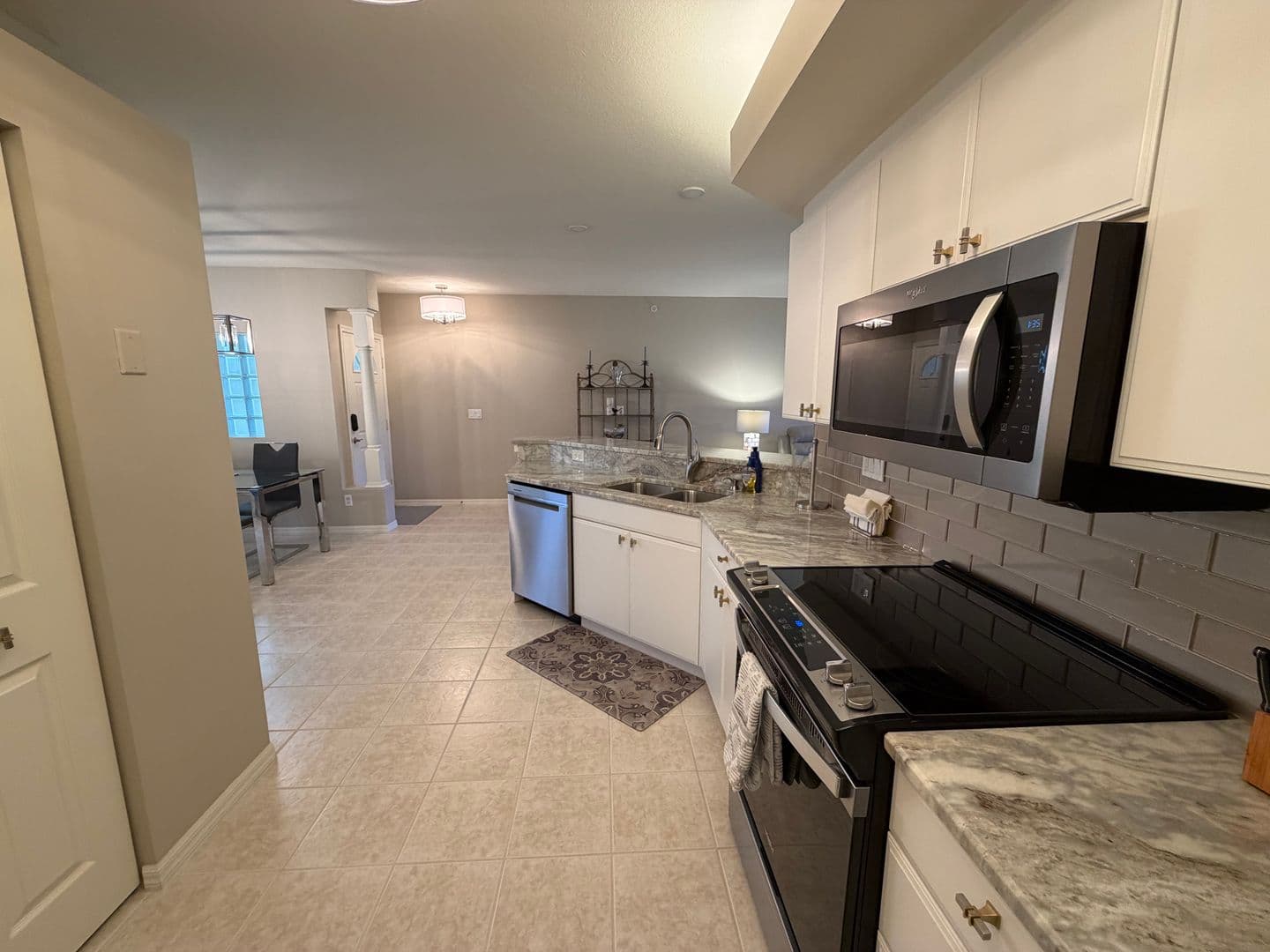 Estero Condo: 23810 Marbella Rd.
