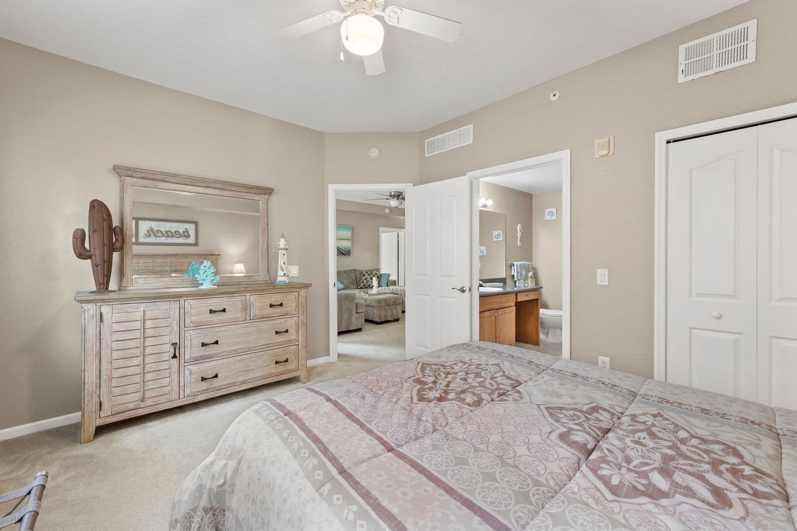 Naples Condo: 12955 Positano Cir #104