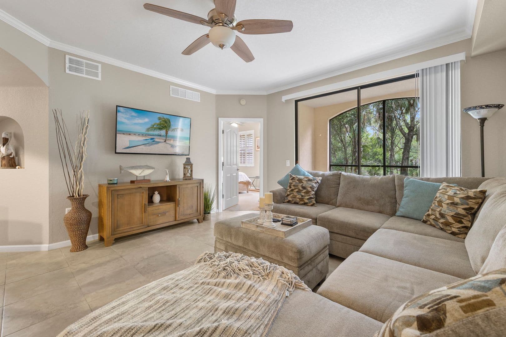 Naples Condo: 12955 Positano Cir #104