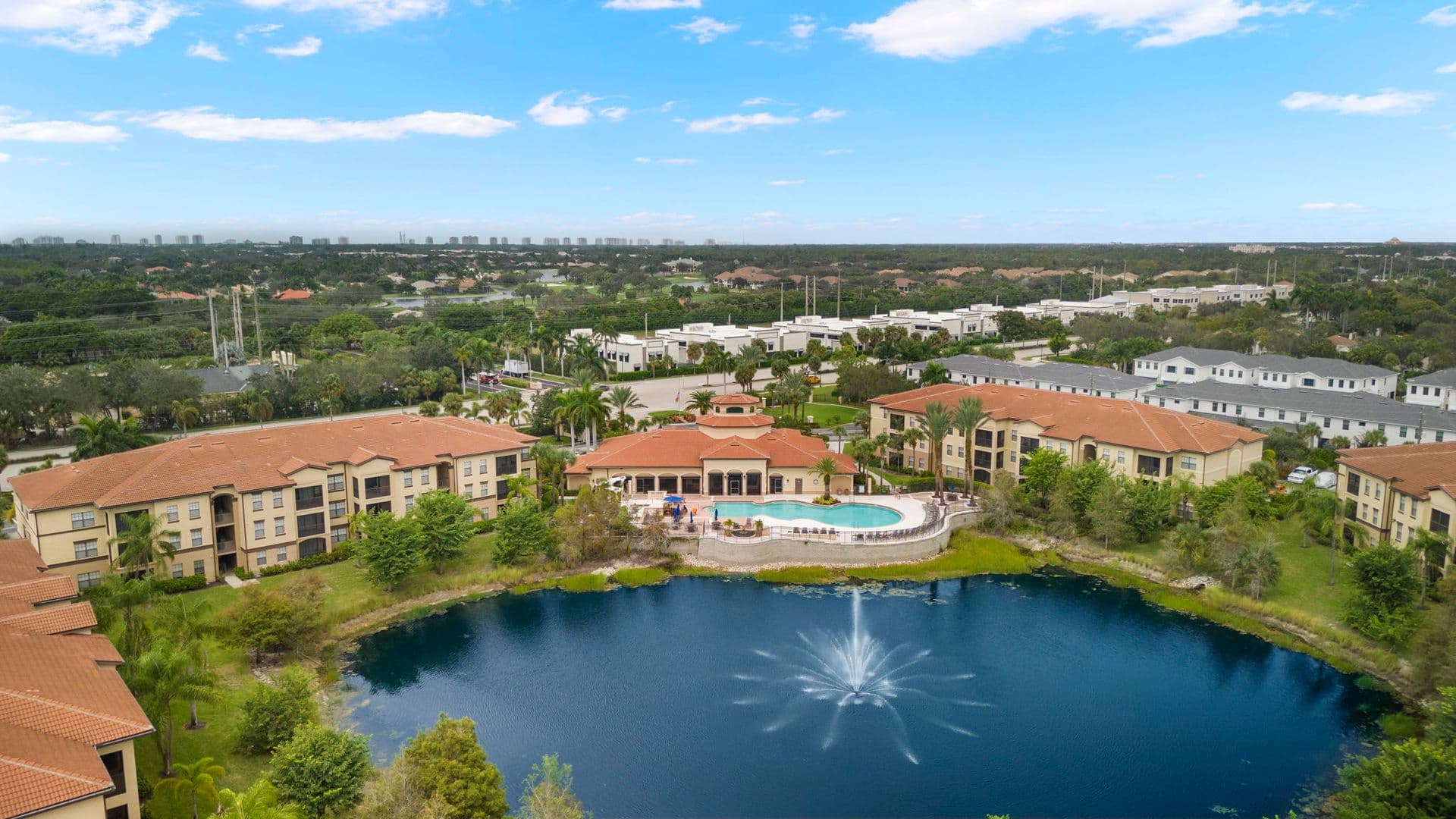Naples Condo: 12955 Positano Cir #104