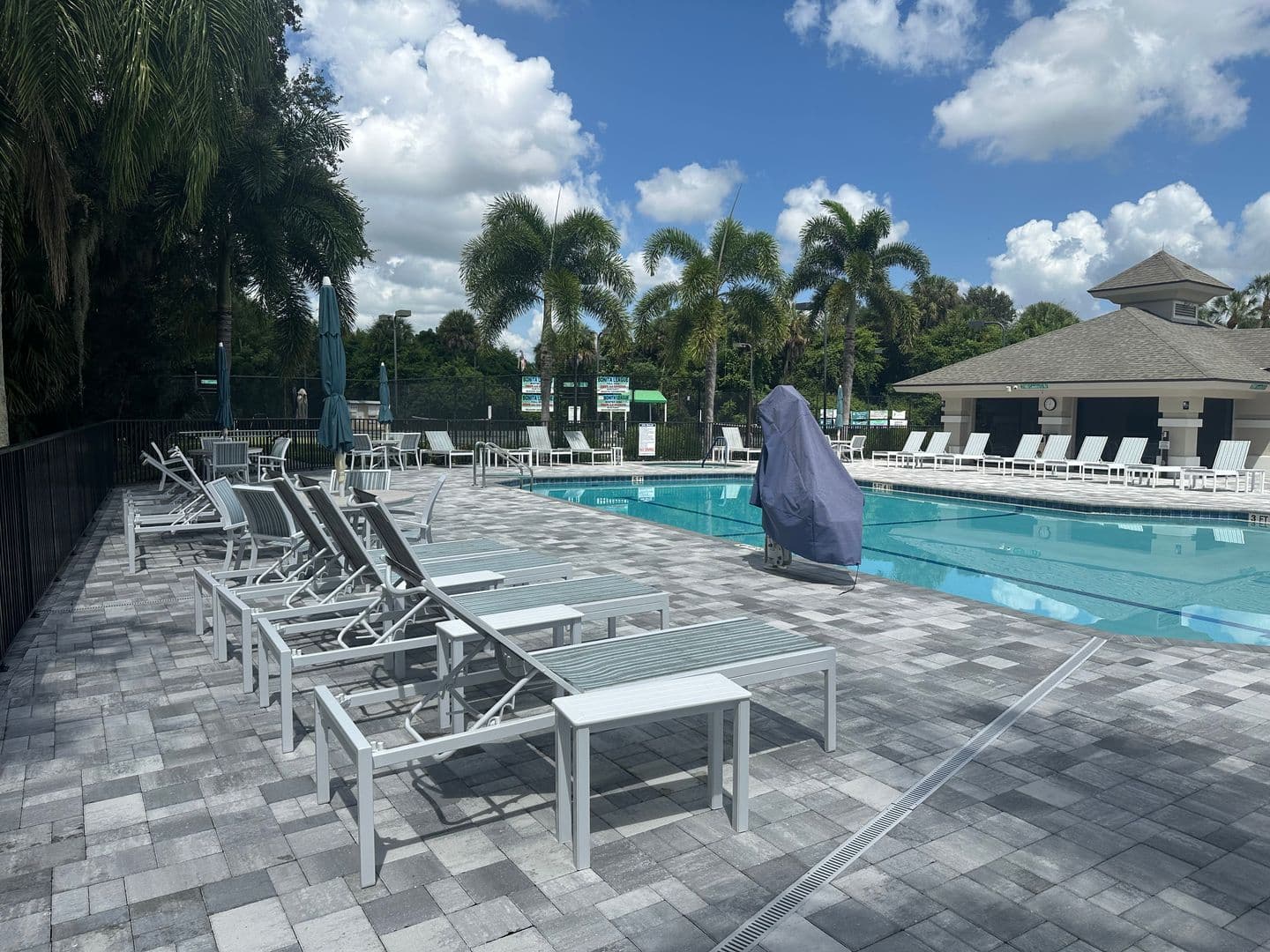 Estero House: 21194 Old Oak Pl