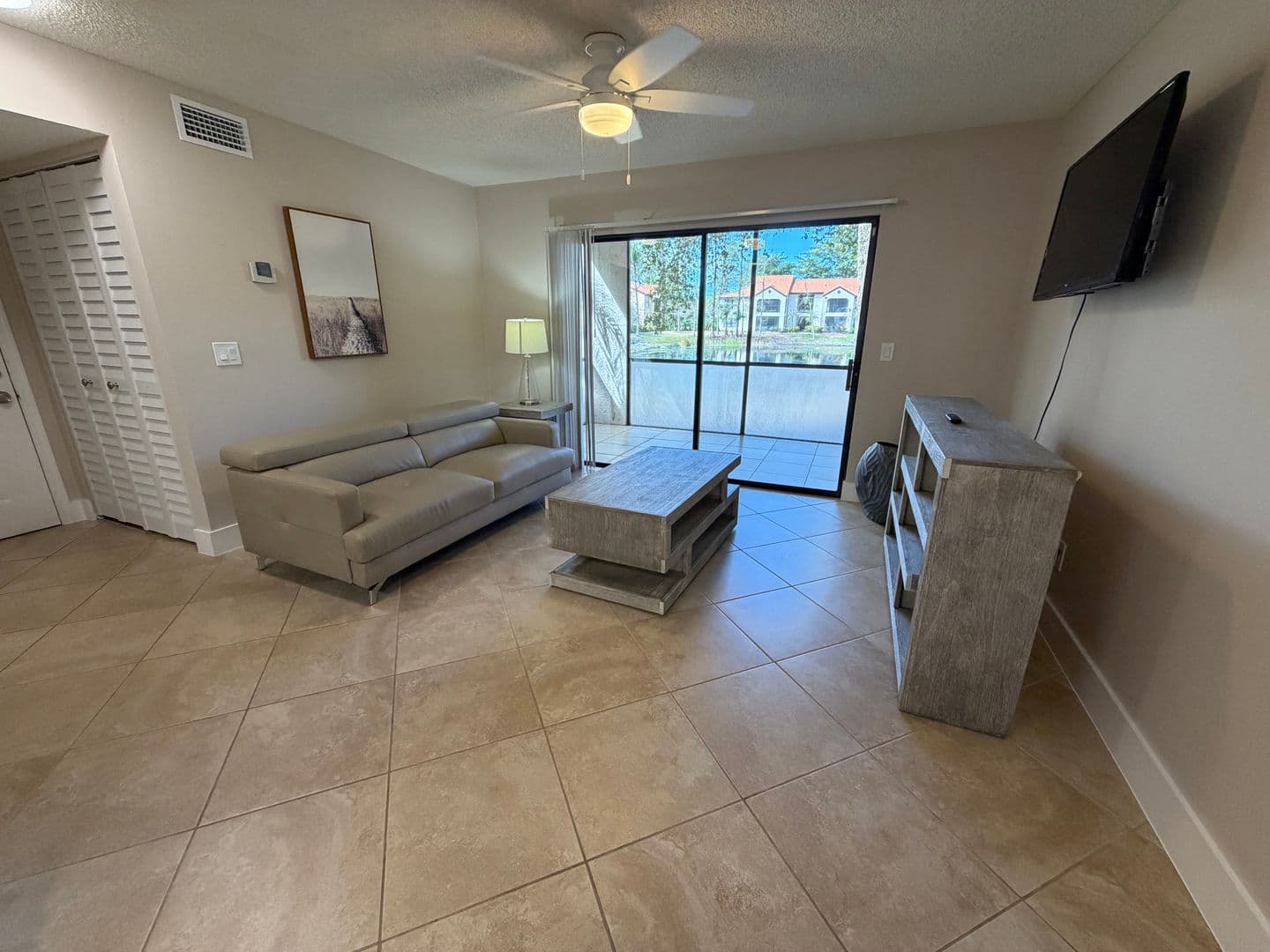 Naples Condo: 2094 Arbour Walk Cir.