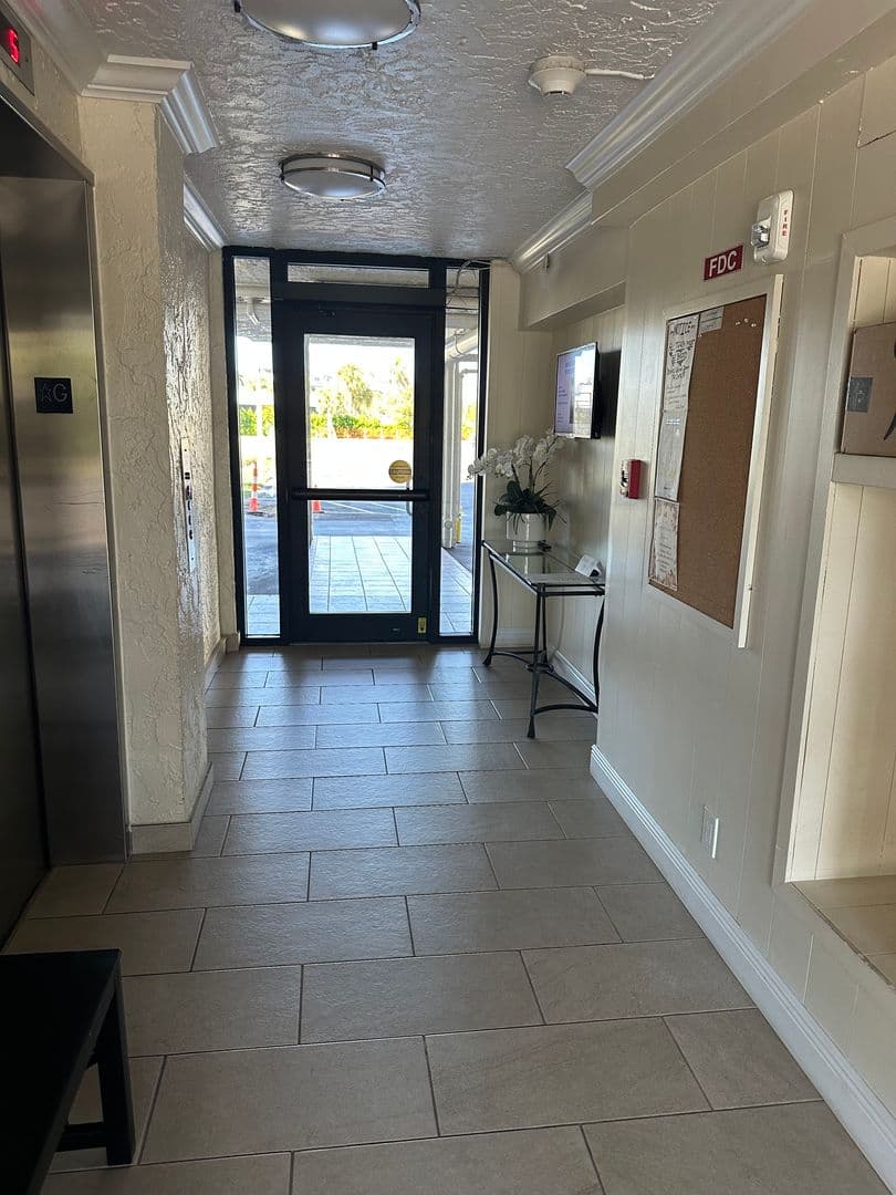 BONITA SPRINGS Condo: 26171 HICKORY BLVD 7C