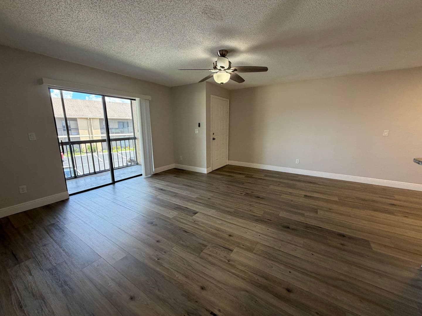 Fort Myers Condo: 5325 Summerlin Rd.