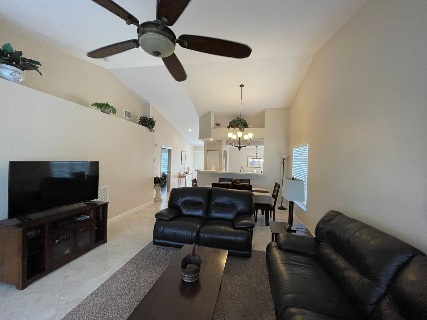 Naples Condo: 440 Wiggins Lake Ct. #201