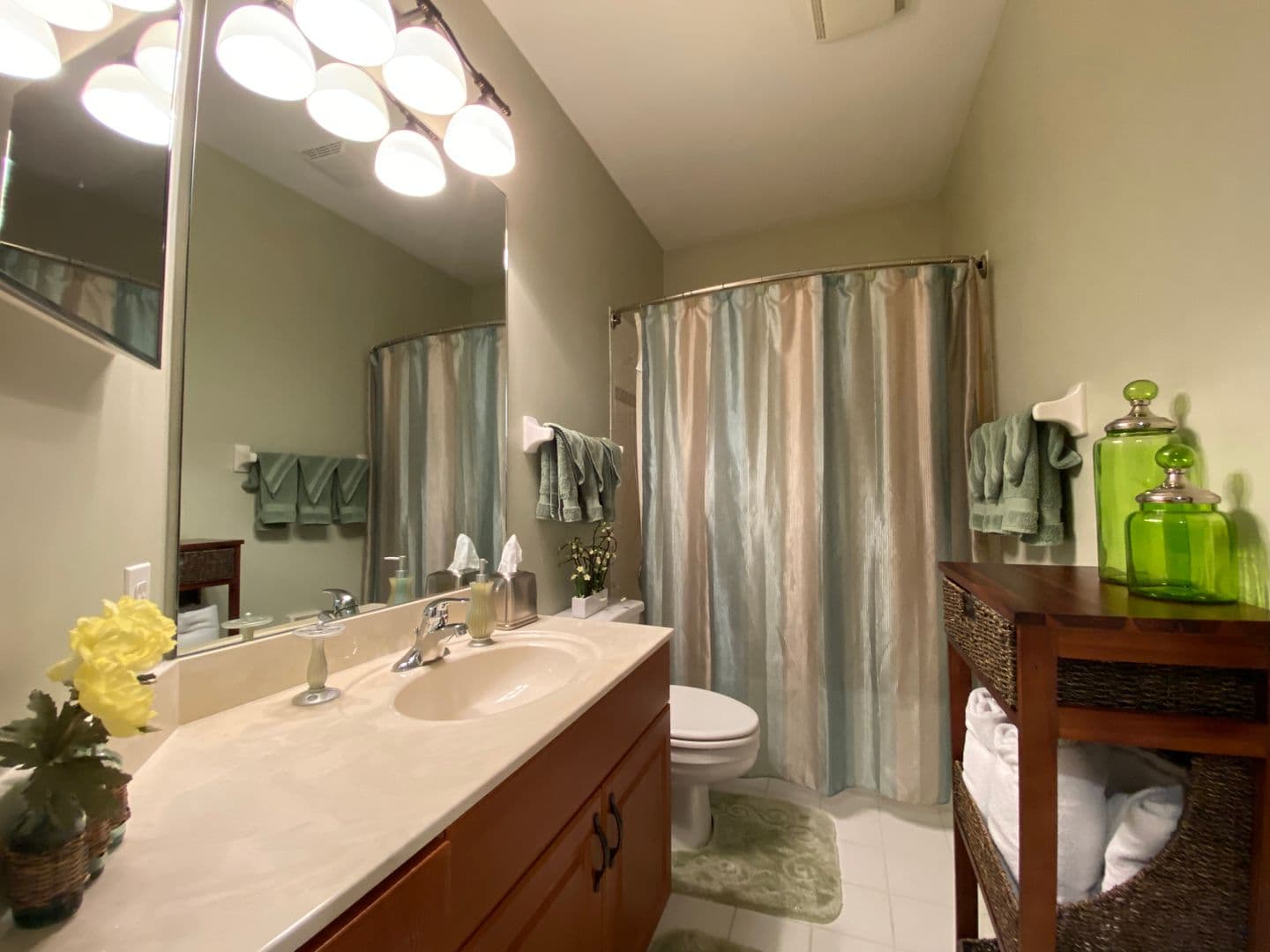 Naples Apartment: 155 Vintage Cir.