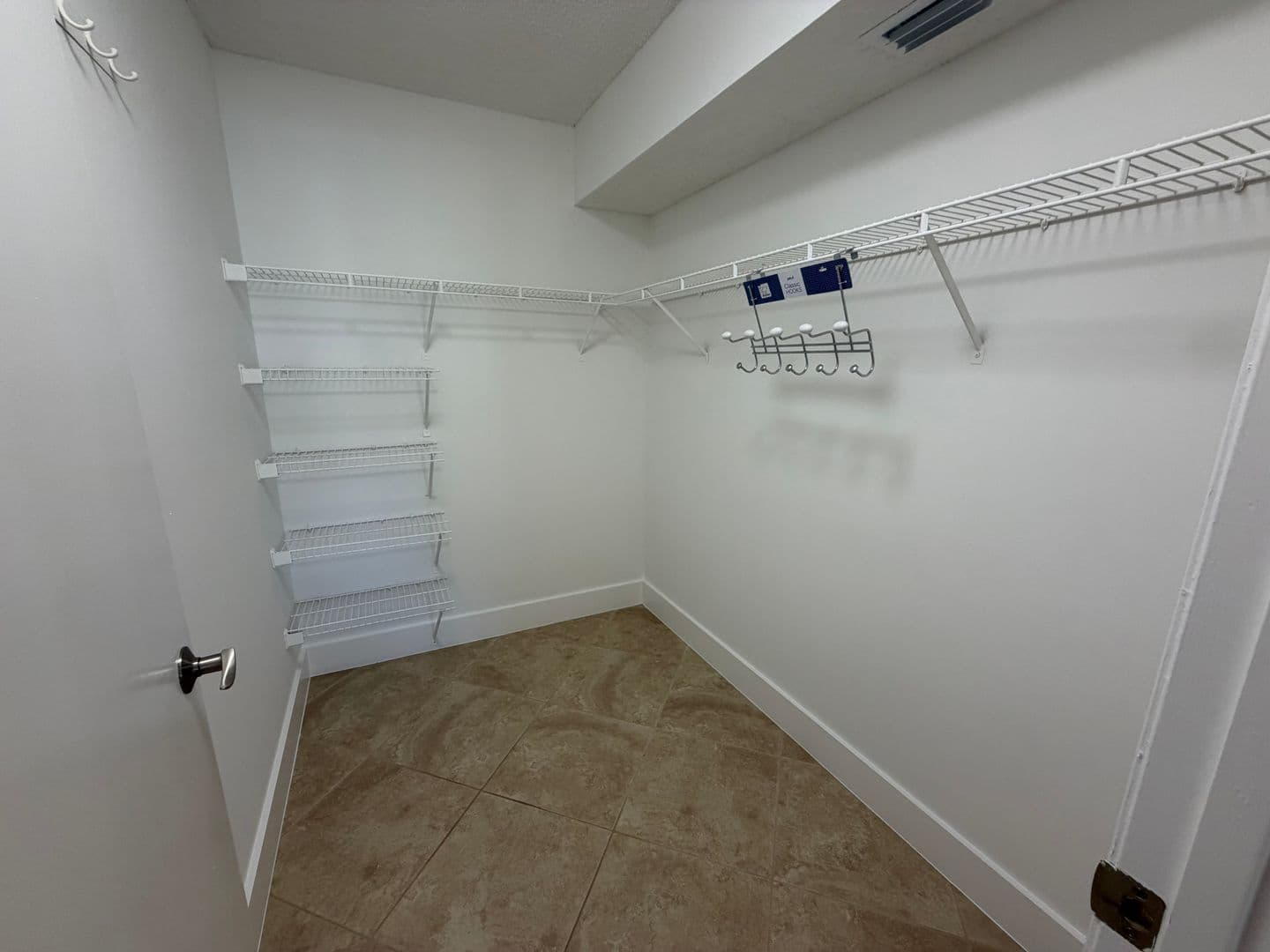Naples Condo: 2094 Arbour Walk Cir.