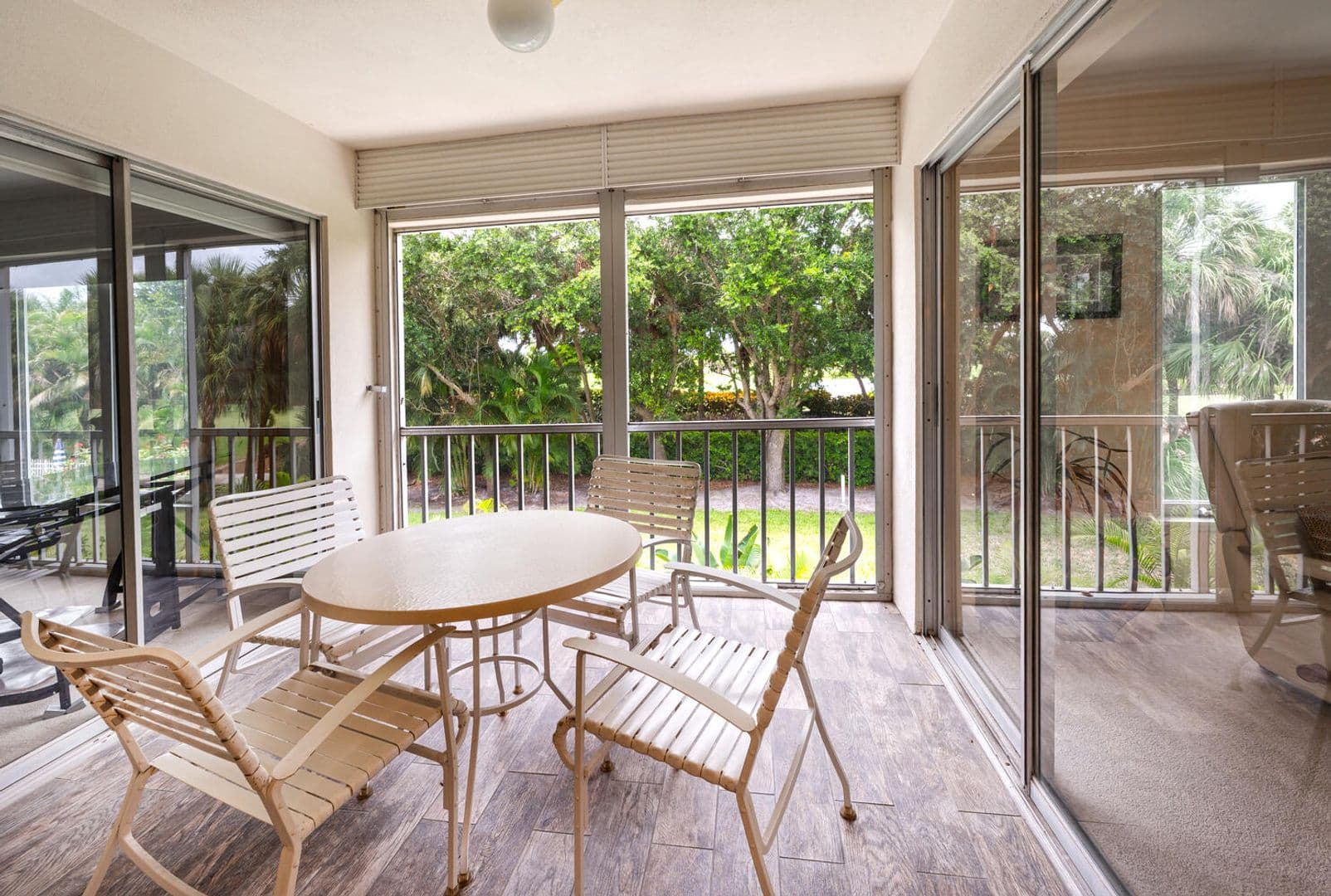 Naples Condo: 241 Palm River Blvd