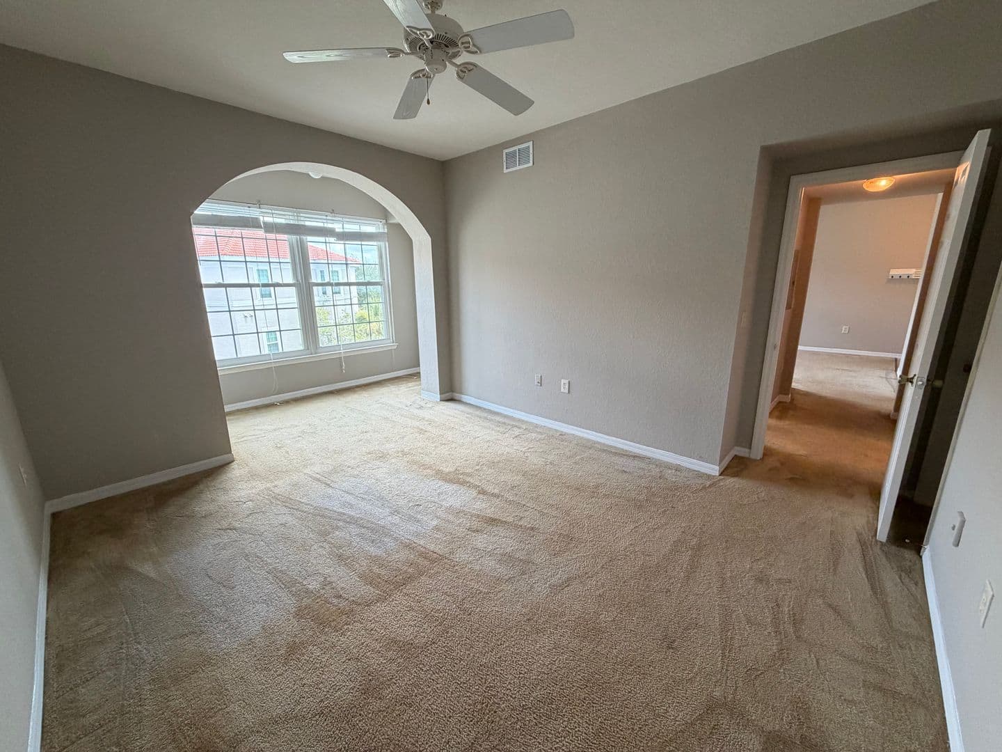 Estero Condo: 23500 Walden Center #309