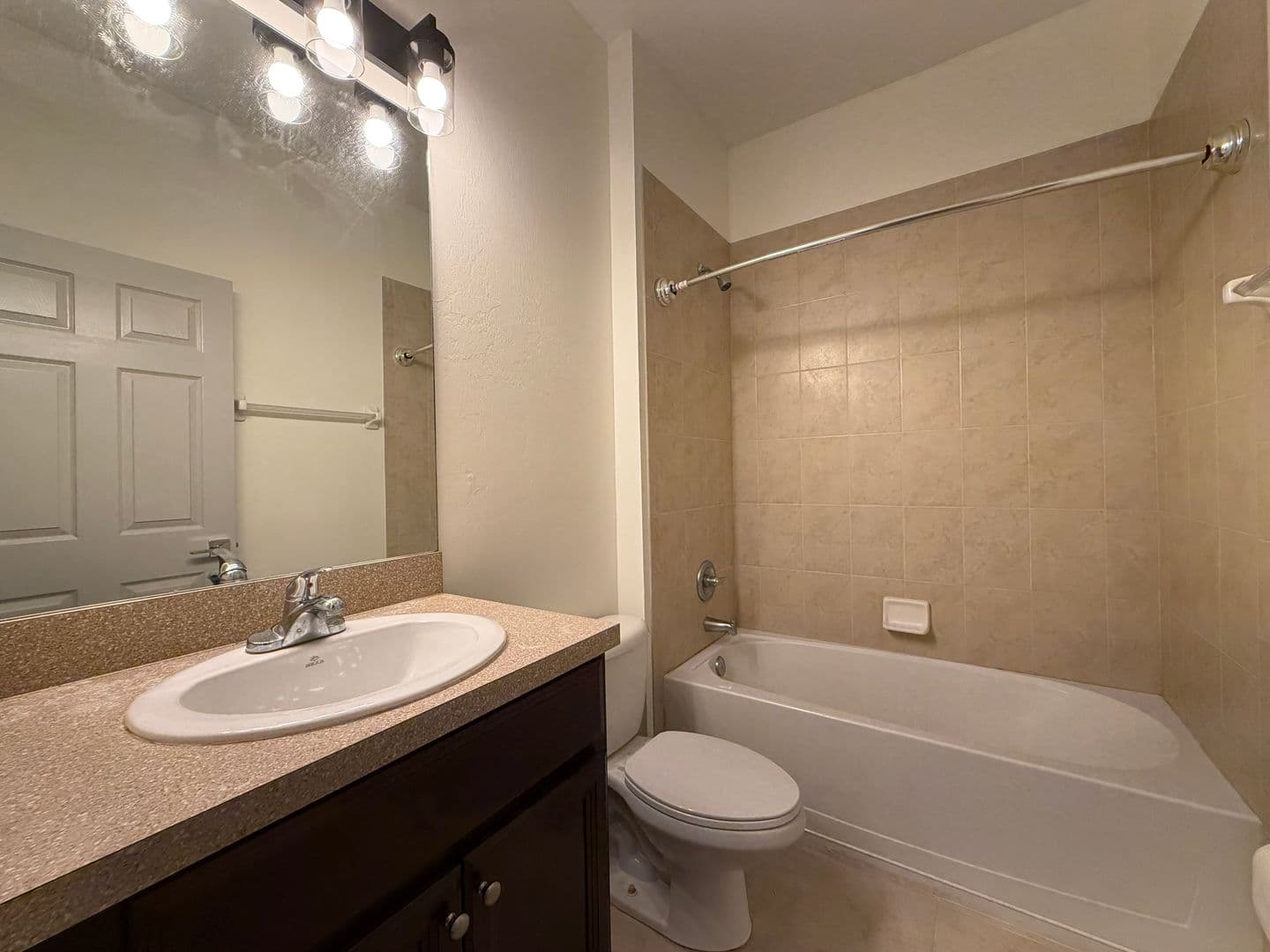 Naples House: 1484 Birdie Dr.