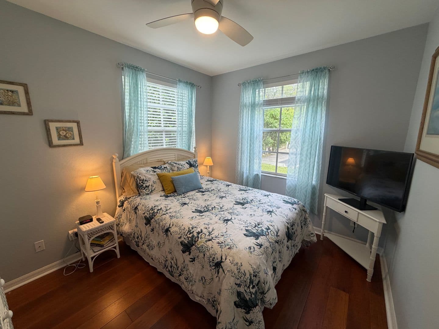 Naples Apartment: 4645 Saint Croix LN