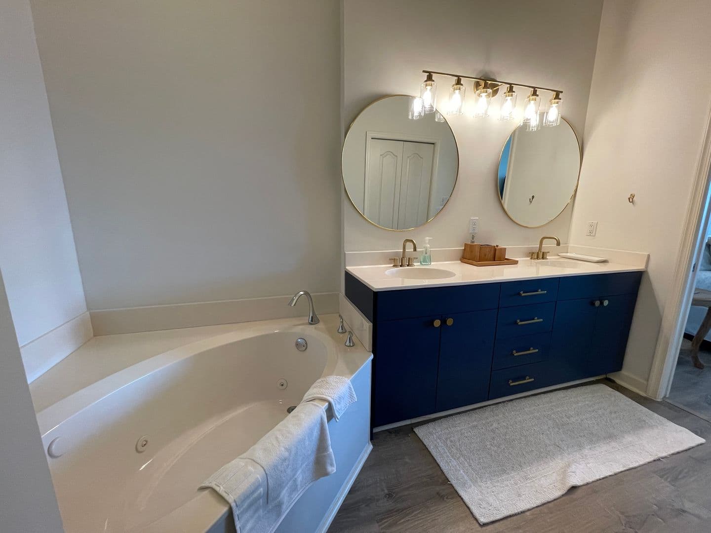 Naples Apartment: 2377 Ravenna Blvd #202