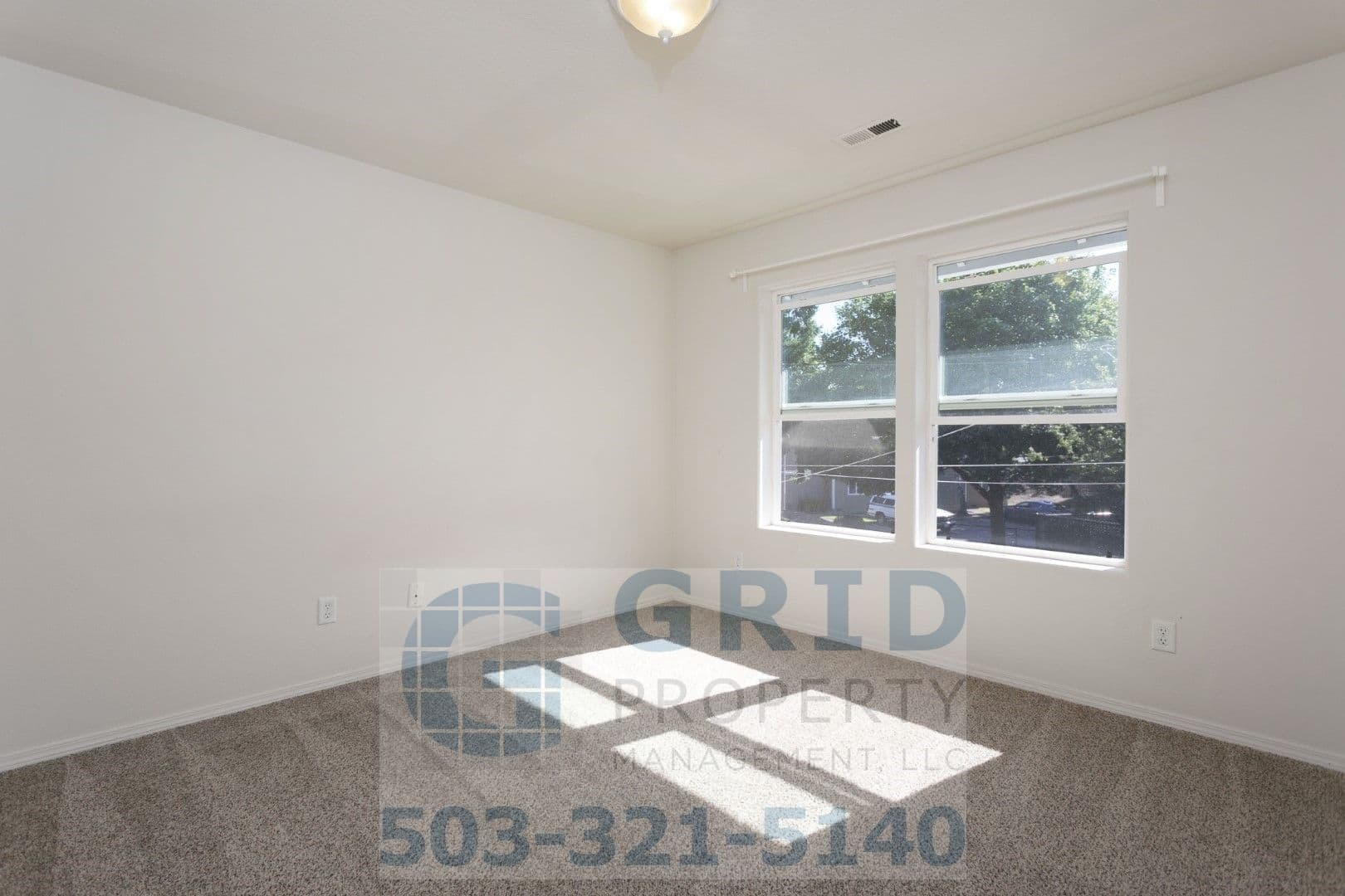 Portland Apartment: 9533-9539 N Berkeley Ave.