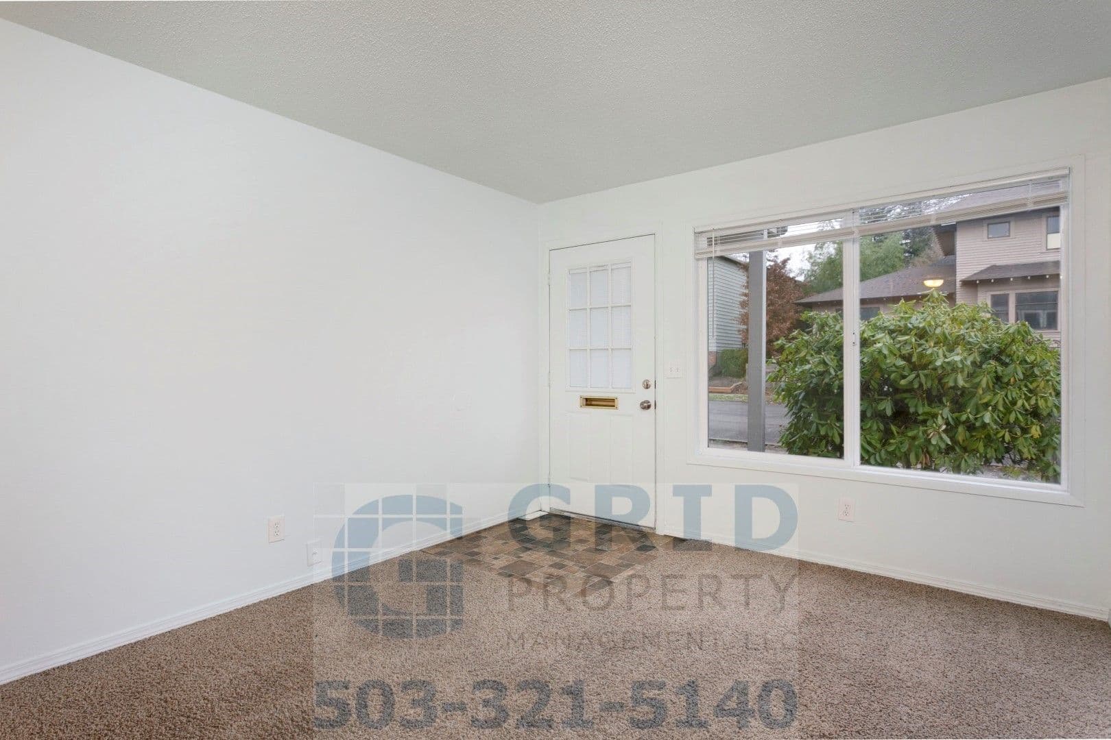 Portland Apartment: 1131 SE 17th Avenue, Unit A