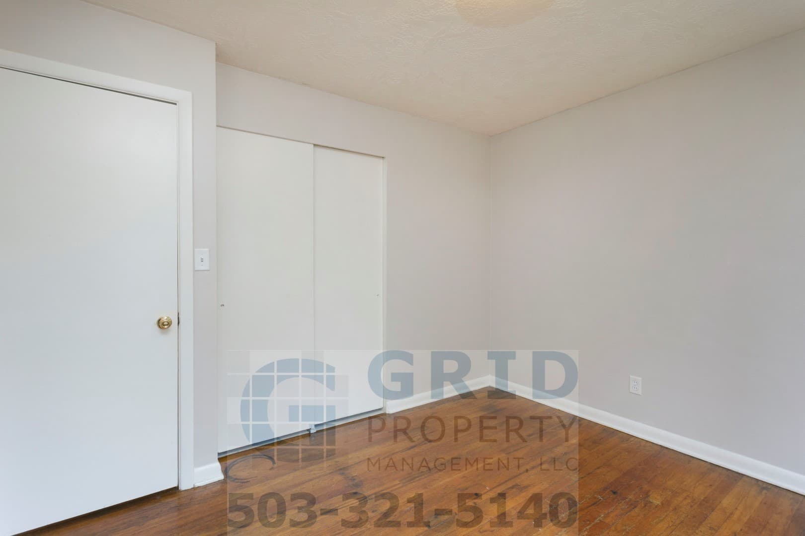 Portland Apartment: 68 NE Monroe Ave