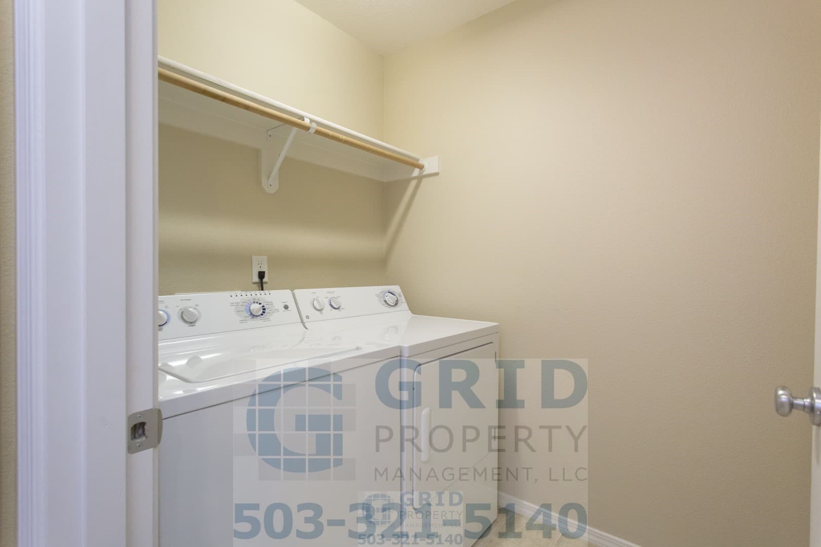 Hillsboro House: 1113 SE Alika Ave