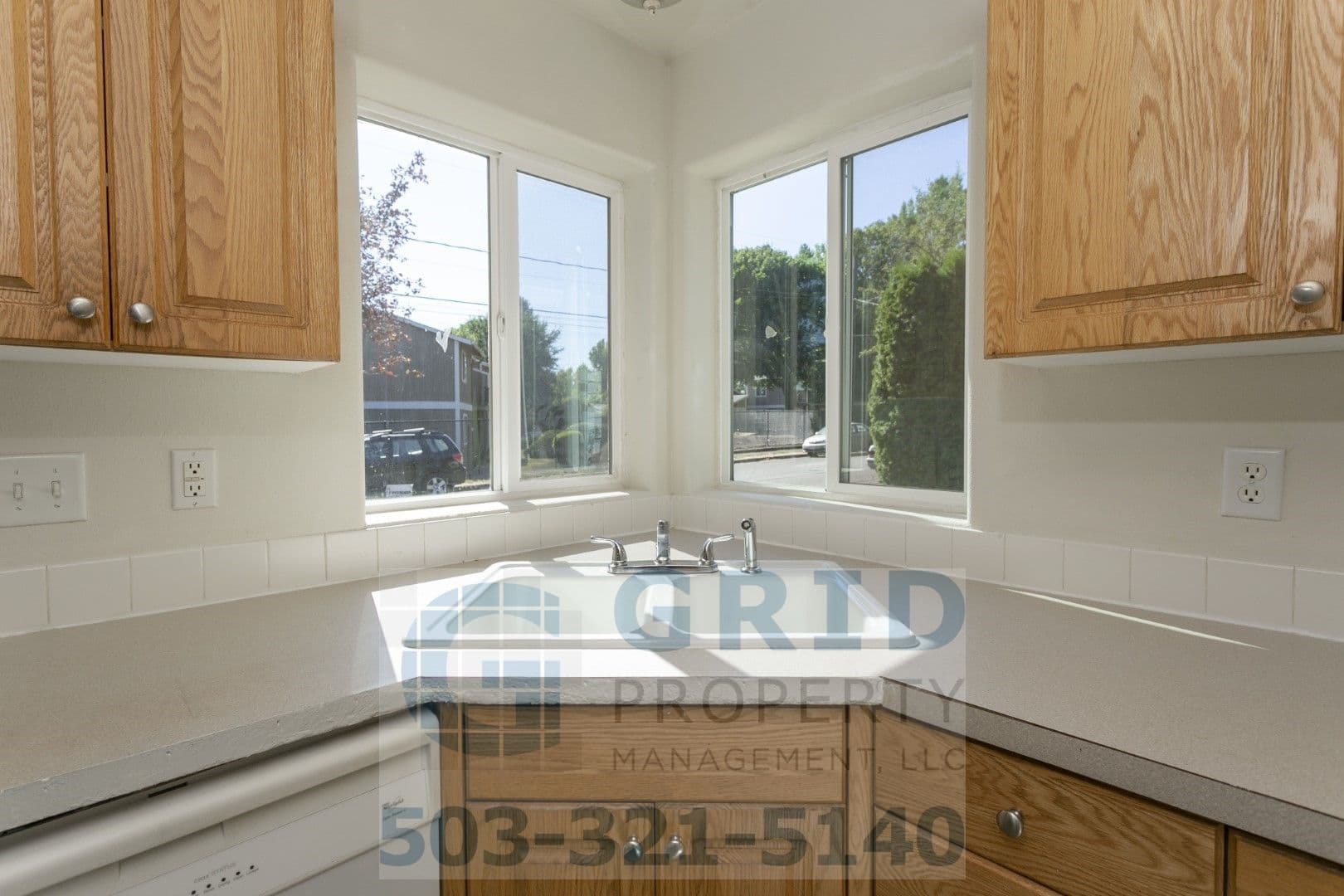 Portland Apartment: 9533-9539 N Berkeley Ave.