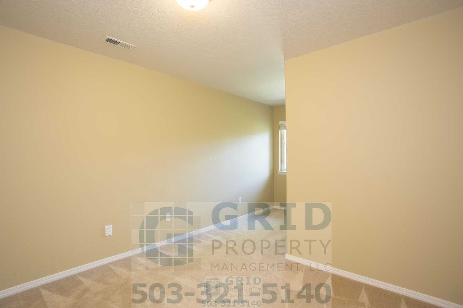 Hillsboro House: 1113 SE Alika Ave