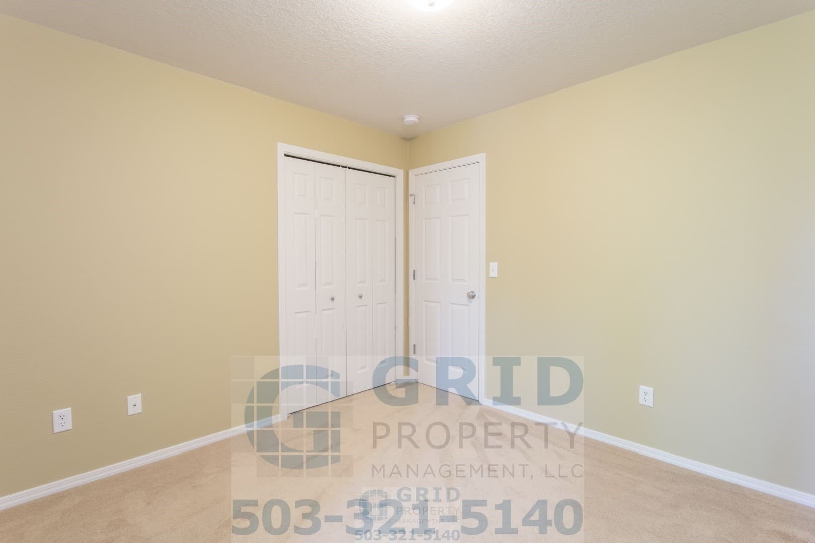 Hillsboro House: 1113 SE Alika Ave