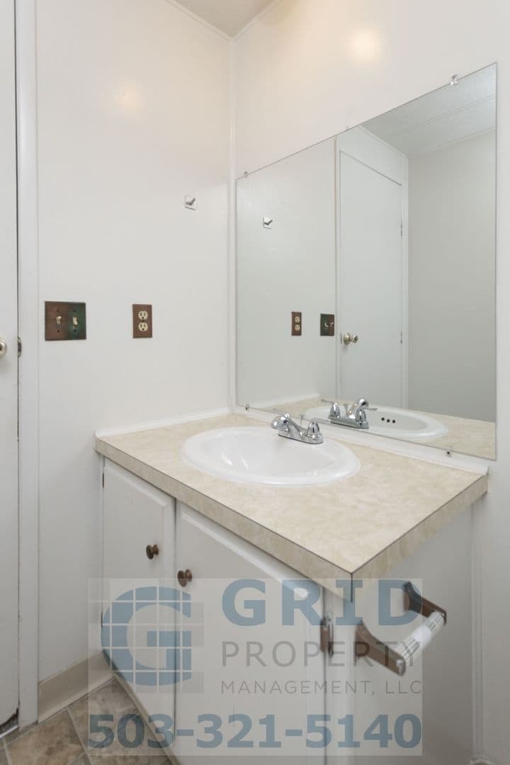 Amity House: 13215 Ballston Rd