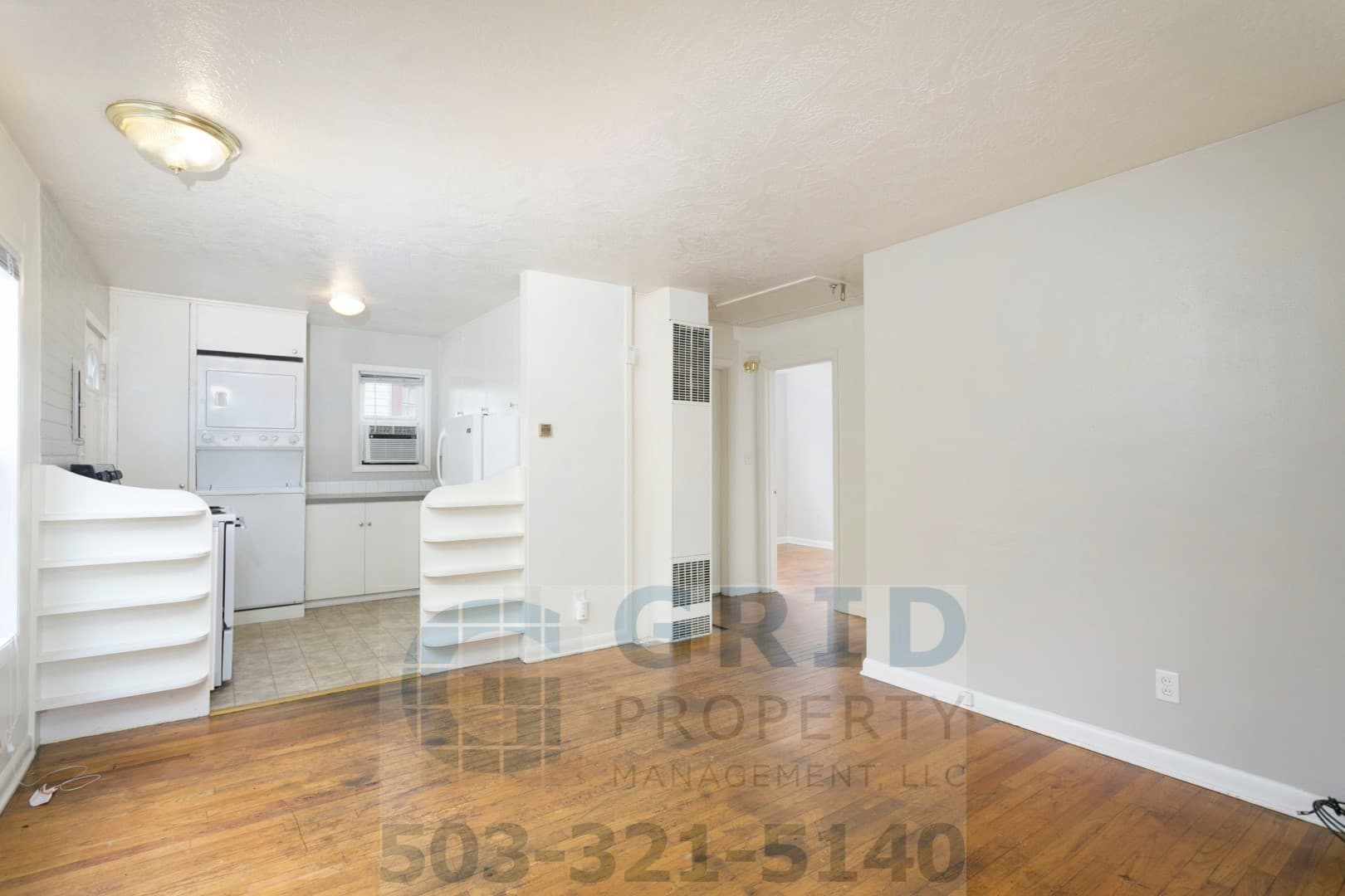 Portland Apartment: 68 NE Monroe Ave