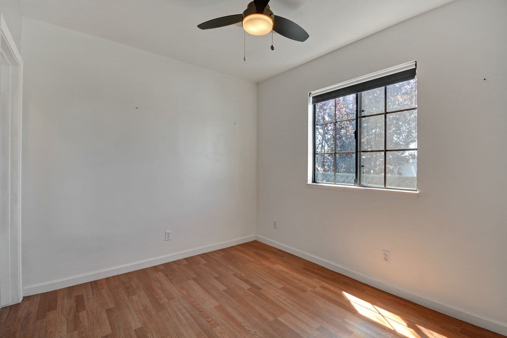 Oakland Apartment: 2775-2777 E.21st Street