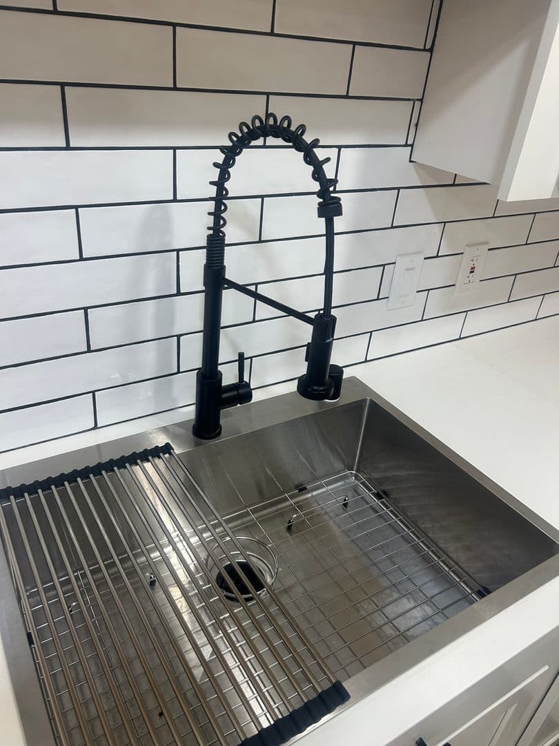 Berkeley Apartment: 1610 Milvia Street
