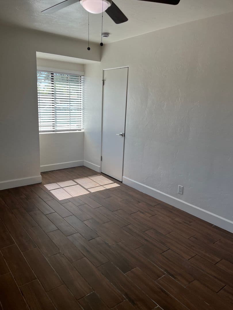 Tucson Apartment: 331 S. Alvernon Way