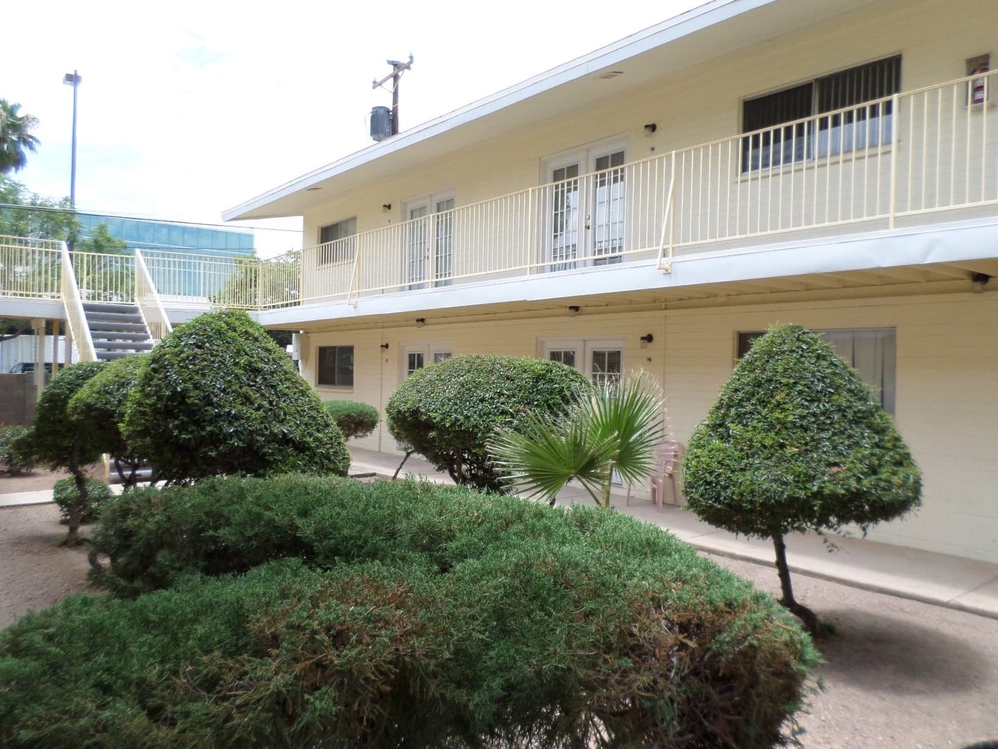Tucson Apartment: 737 N. Alvernon Way