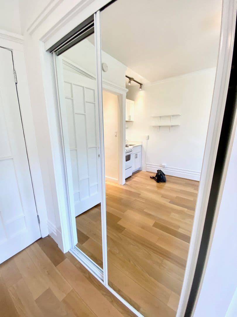 San Francisco Apartment: 711 Leavenworth St