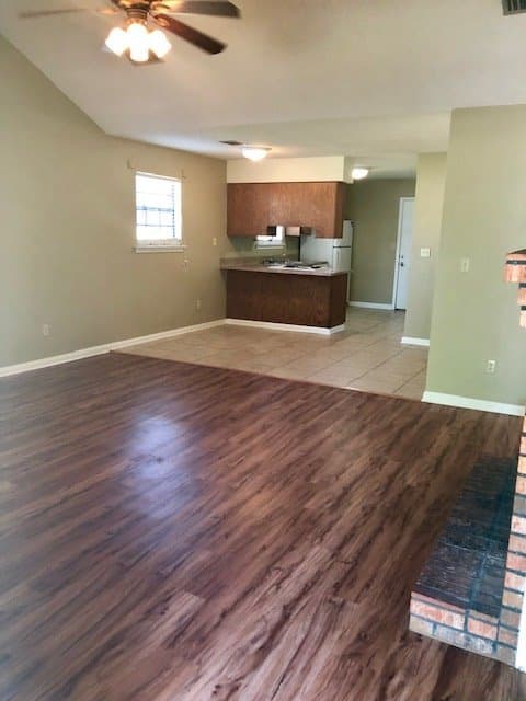 Folsom Apartment: Highway 1078