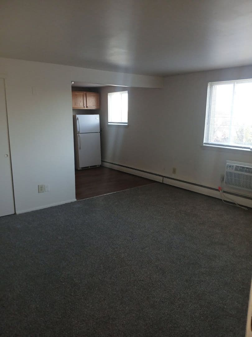 Lansdale Apartment: 349 West Sixth Street