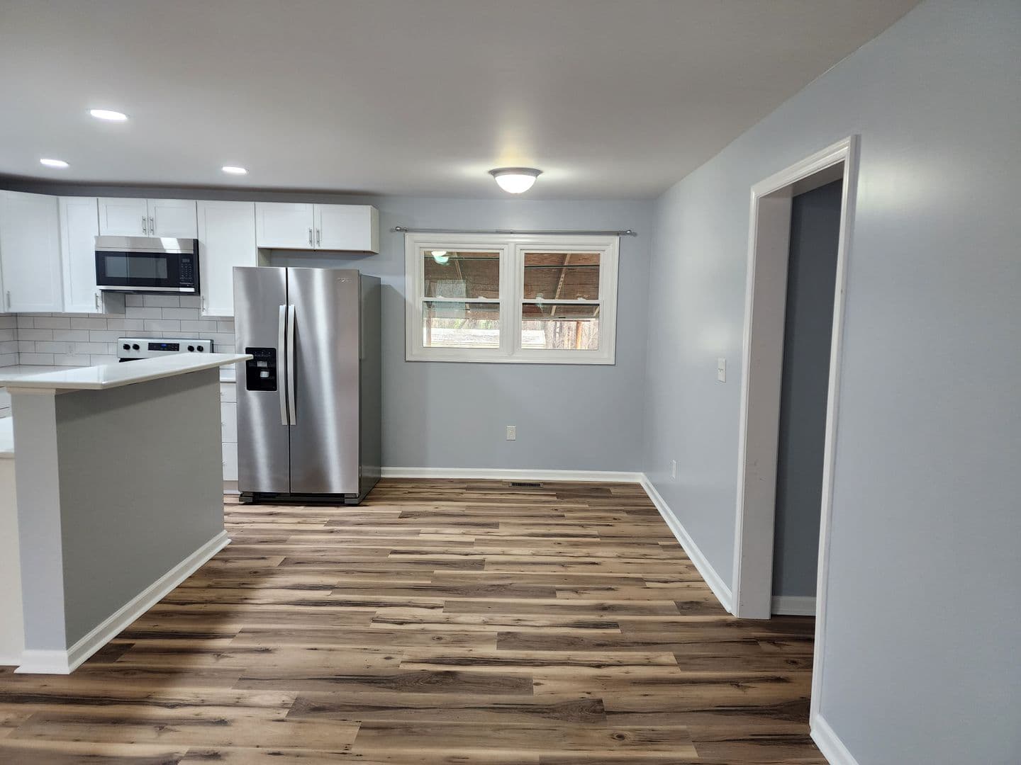 Mount Airy House: 203 Inman Rd